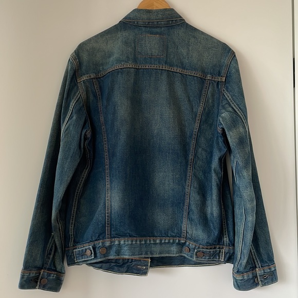 Levi’s blue denim jacket - Picture 7 of 10